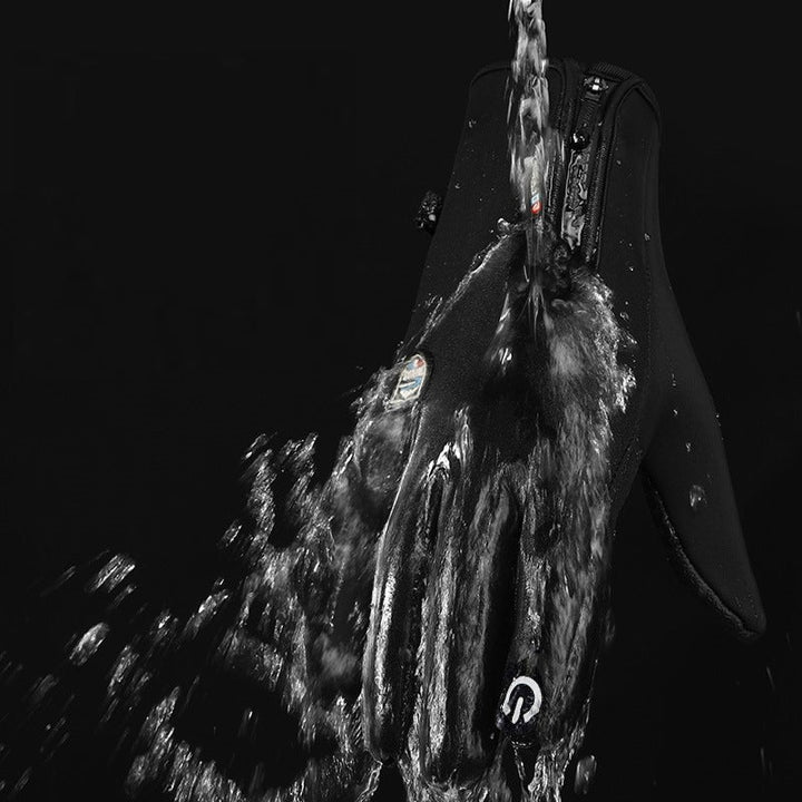 "Svarta vattentäta pekskärmsvantar för män, med halkfri silikonhandflata och slitstarkt material för kyligt väder."