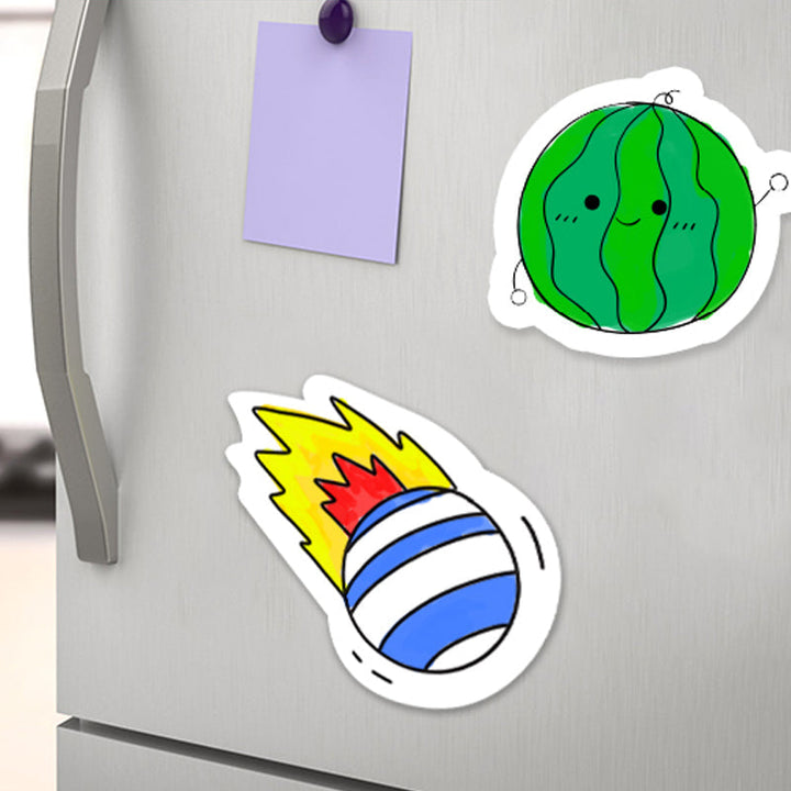 "Teckningsrulle för barn med roliga motiv, fordon, djurvärld och dinosaurier, främjar kreativitet och lärande."