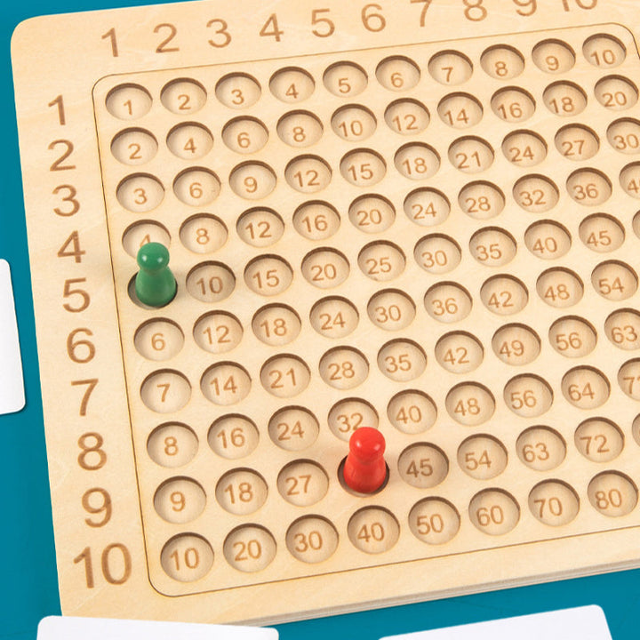 "Trä multiplikationsbrädspel för barn - interaktiv lärandeleksak med färgglada bitar och kort för matematikträning"