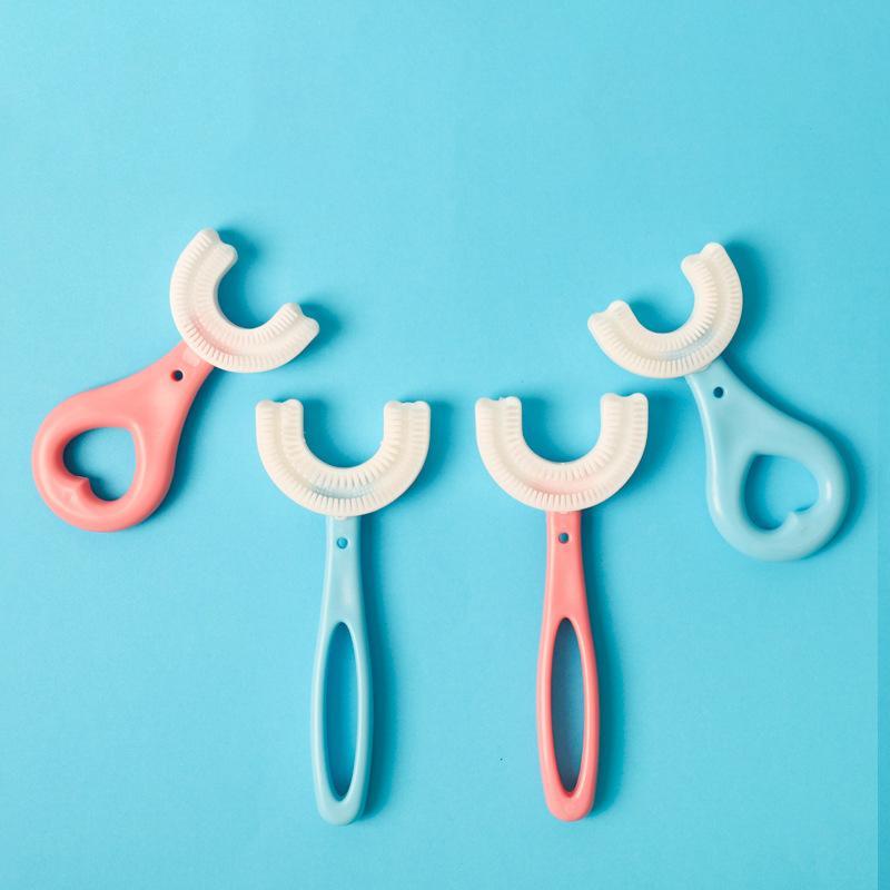 "U-formad 360° barn tandborste i silikon för komplett rengöring, rosa färg, ergonomisk design för barn 0-12 år"