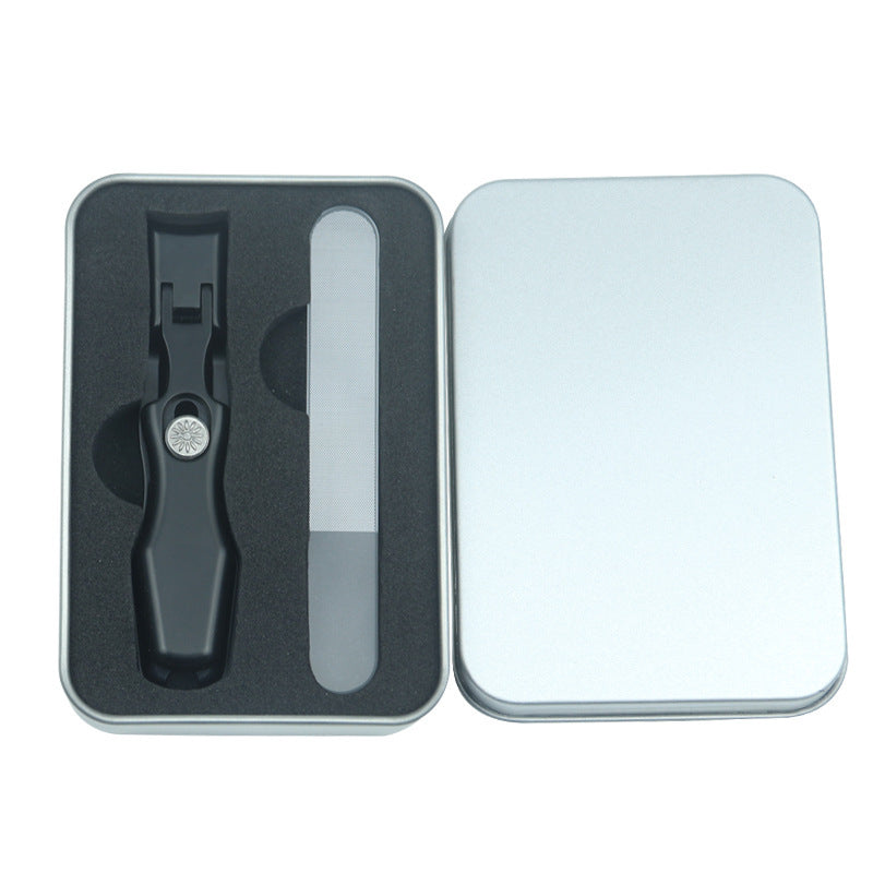 "Ultraskarp nagelklippare i rostfritt stål med modern design, effektiv för tjocka naglar, svart och silverfärg, 9x1.6 cm."