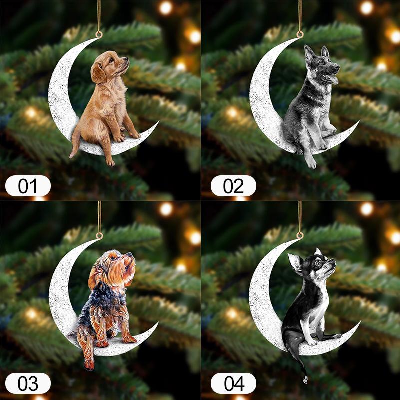 "Unik tvåsidig hängande prydnad i glimmerplast, färgglad och iögonfallande, perfekt som inredningsdetalj eller julpynt."