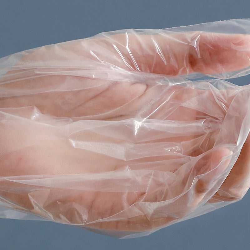 Unisex engångshandskar i plast, extra långa 60 cm, skyddar händer och armar. Perfekta för veterinär- och städarbete.