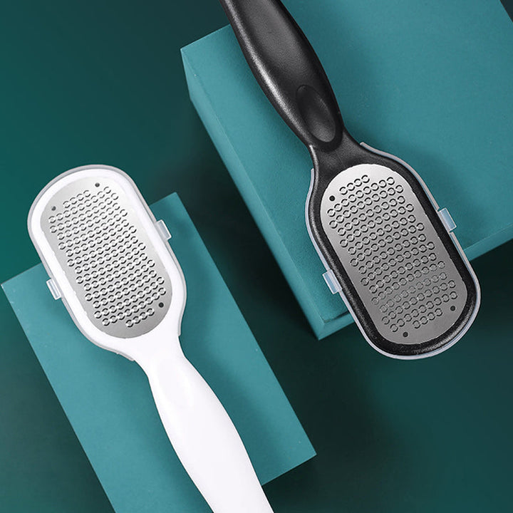 "Unisex exfolierande fotverktyg med ergonomiskt handtag och dubbelsidig användning för säker borttagning av död hud."