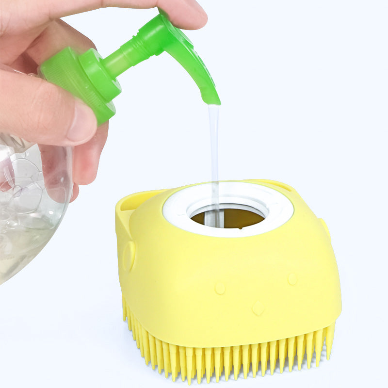 Unisex mjuk silikon badmassageborste i flera färger, ergonomisk design, perfekt för daglig vård och rengöring.