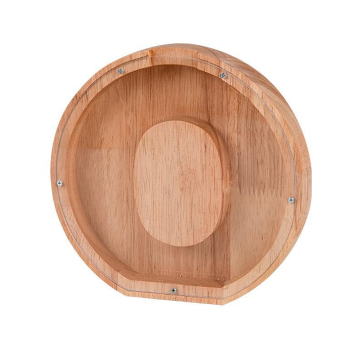 "Unisex trä spargris med bokstavsdesign i ek, miljövänlig och barnsäker, inkluderar alfabetklistermärken för personlig stil."