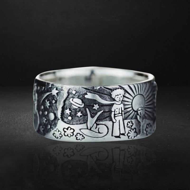 Unisex vintage ring i silverplätering med liten prins-design, tidlös accessoar för både män och kvinnor.