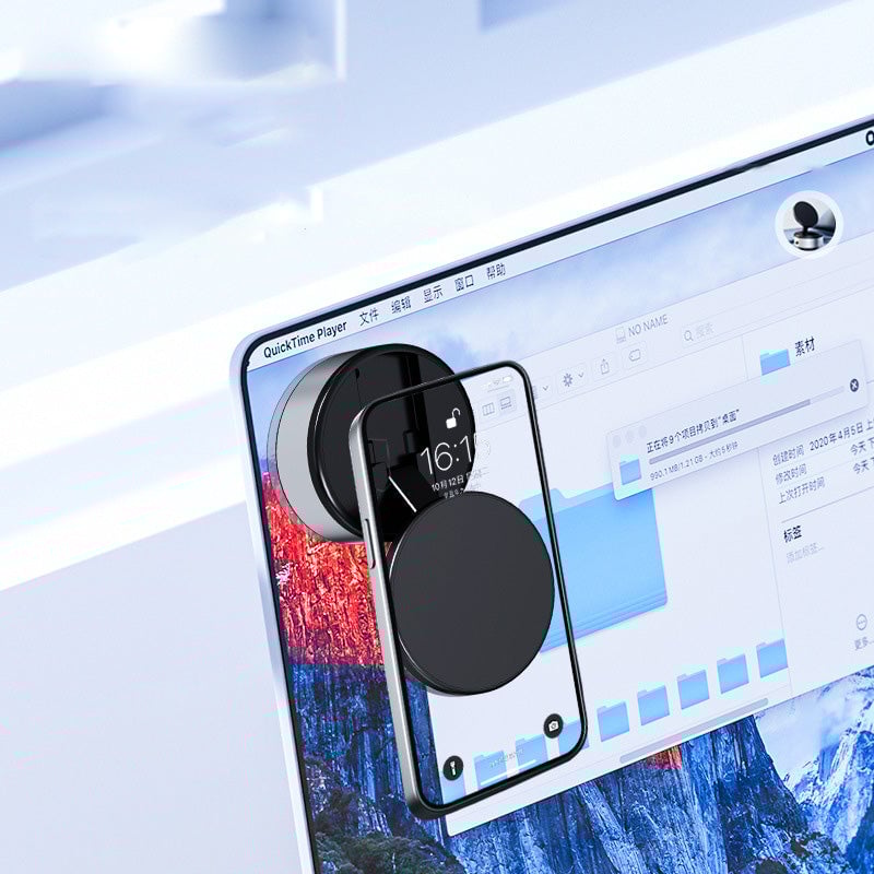"Universal magnetisk bilfäste med stark magnet, svart design. Justerbar, passar flesta smartphones. Perfekt för handsfree-anv