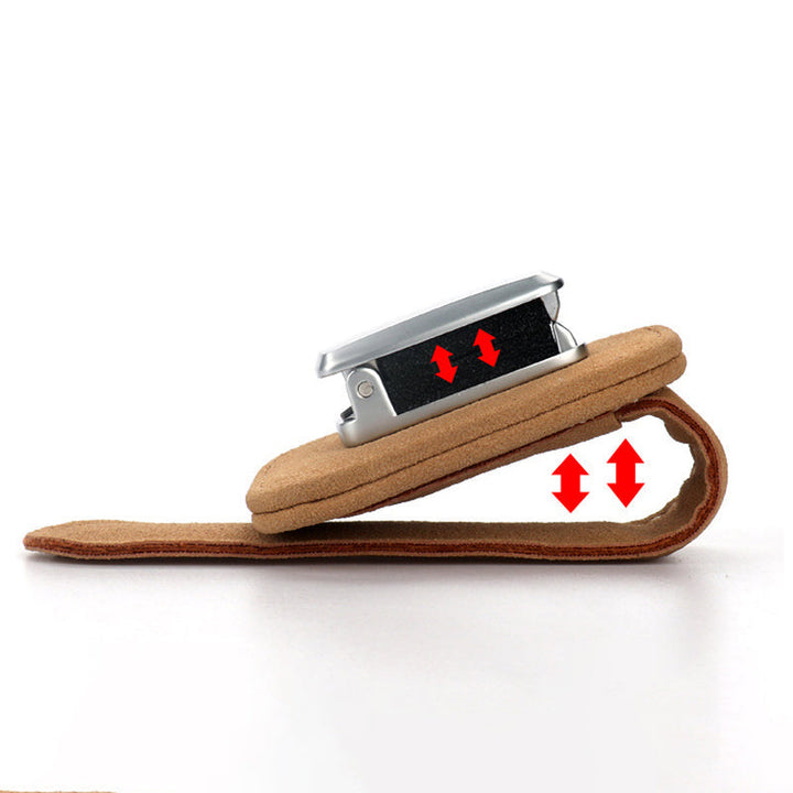 "Universell solglasögonklämma på bilvisir, robust aluminium och läder, skyddar glasögon, kompakt och lätt att installera."