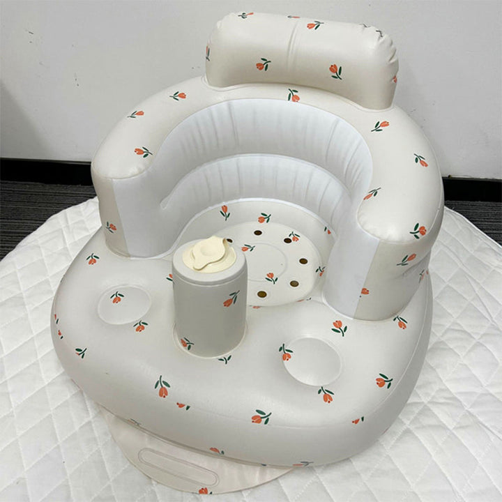 "Uppblåsbar babysoffa med ergonomiskt ryggstöd, i pastellfärger, för barn 3-48 månader, ideal för trygg sittkomfort."