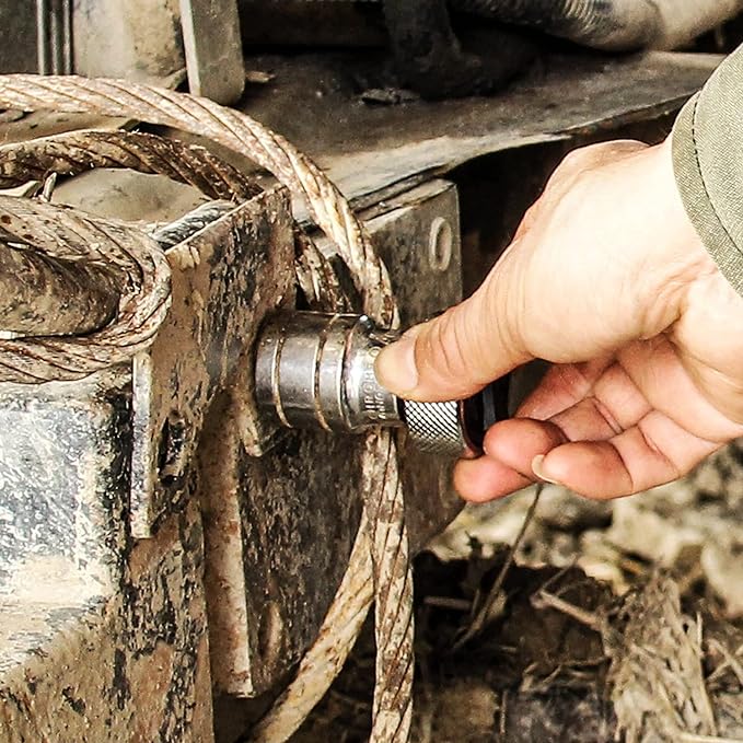 "Vändbar metallspärrnyckelset i stål med kromad yta, kompakta storlekar för trånga utrymmen, halkfritt räfflat grepp"