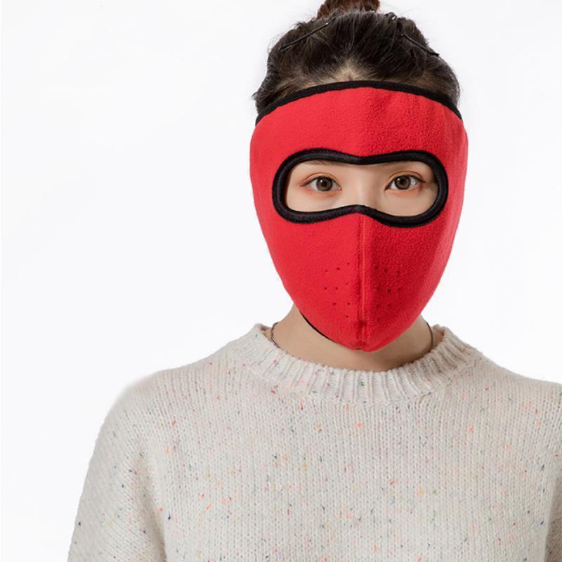 "Varm unisex fleece mask i flera färger, perfekt för skydd mot kyla och vind, tillverkad i mjuk polar fleece."
