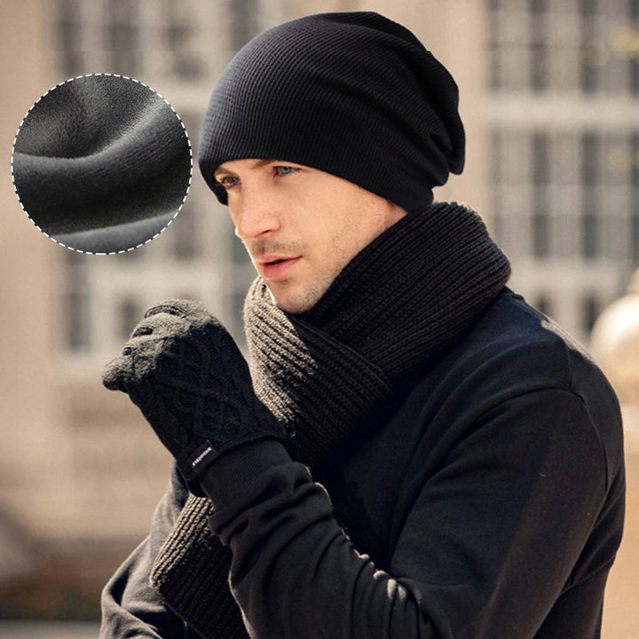 "Varm unisex höstvintermössa i mjuk, vindtät fleece, kupoltopp, brättefri, flerfärgad; perfekt för höst och vinter."