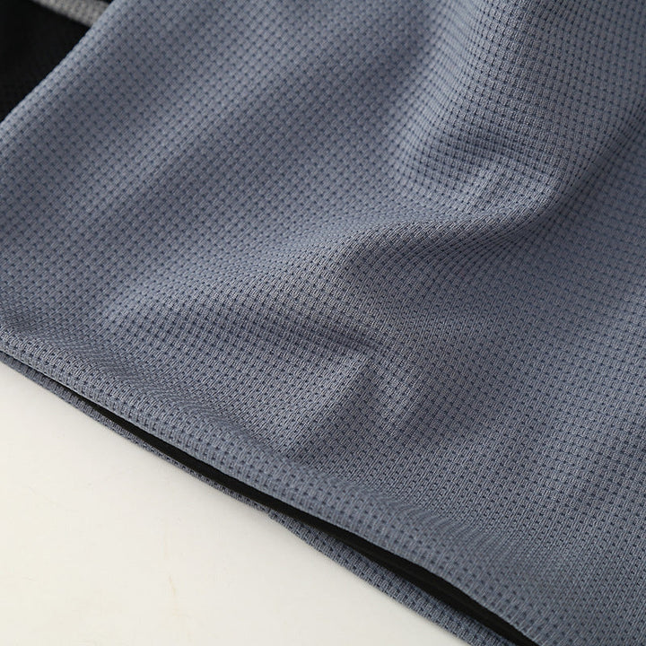 "Varm unisex höstvintermössa i mjuk, vindtät fleece, kupoltopp, brättefri, flerfärgad; perfekt för höst och vinter."