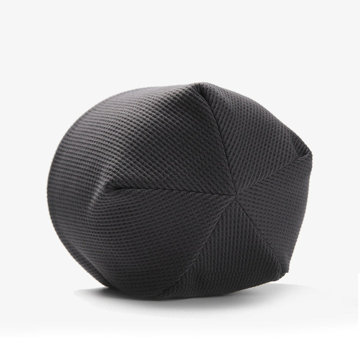 "Varm unisex höstvintermössa i mjuk, vindtät fleece, kupoltopp, brättefri, flerfärgad; perfekt för höst och vinter."