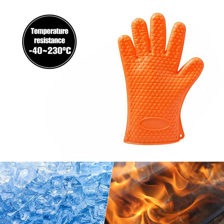 Värmebeständiga silikonhandskar i olika färger för köket, perfekt för heta plåtar och grytor. Ergonomisk design.