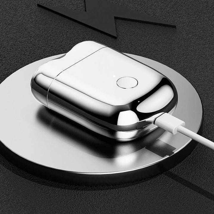 "Vattentät USB-rakapparat för män med lång batteritid, silverfärgad, elegant design, högpresterande motor."