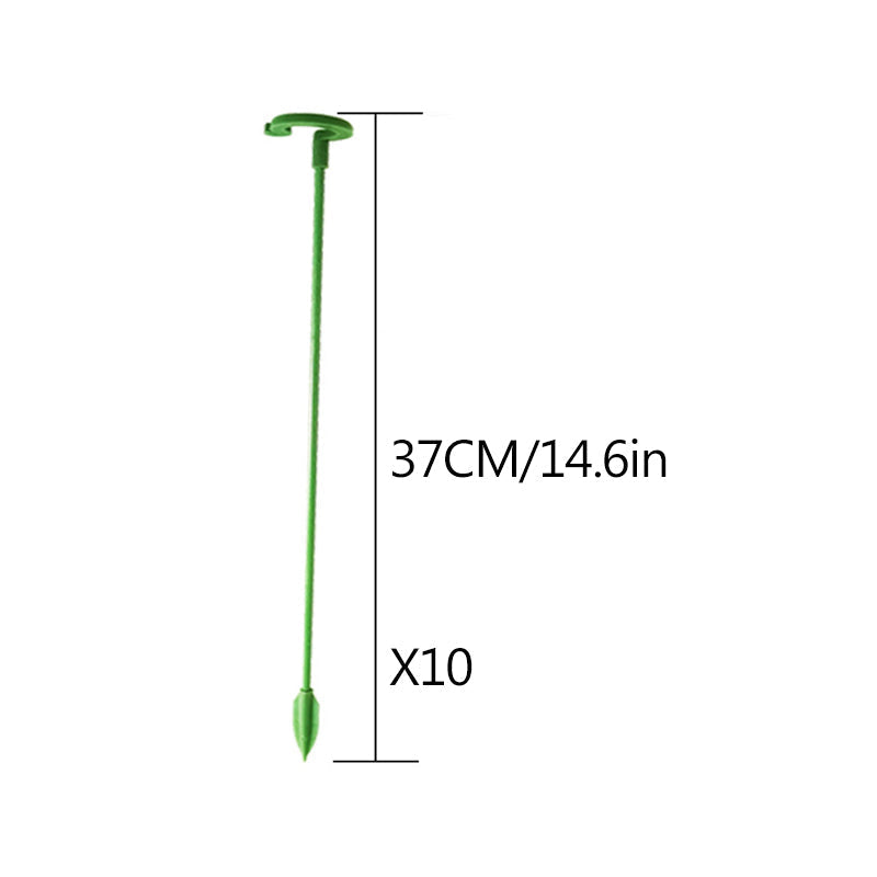 Växtstödsinsats i grönt, robust stålkärna med plastskydd, designad för utomhusbruk i trädgård för stabilitet.