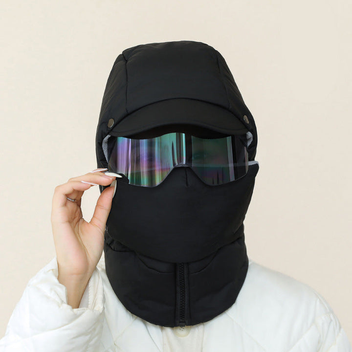 "Vindtät unisex utomhusmask med avtagbara glasögon, svart, täcker ansikte, idealisk för kalla och blåsiga dagar."