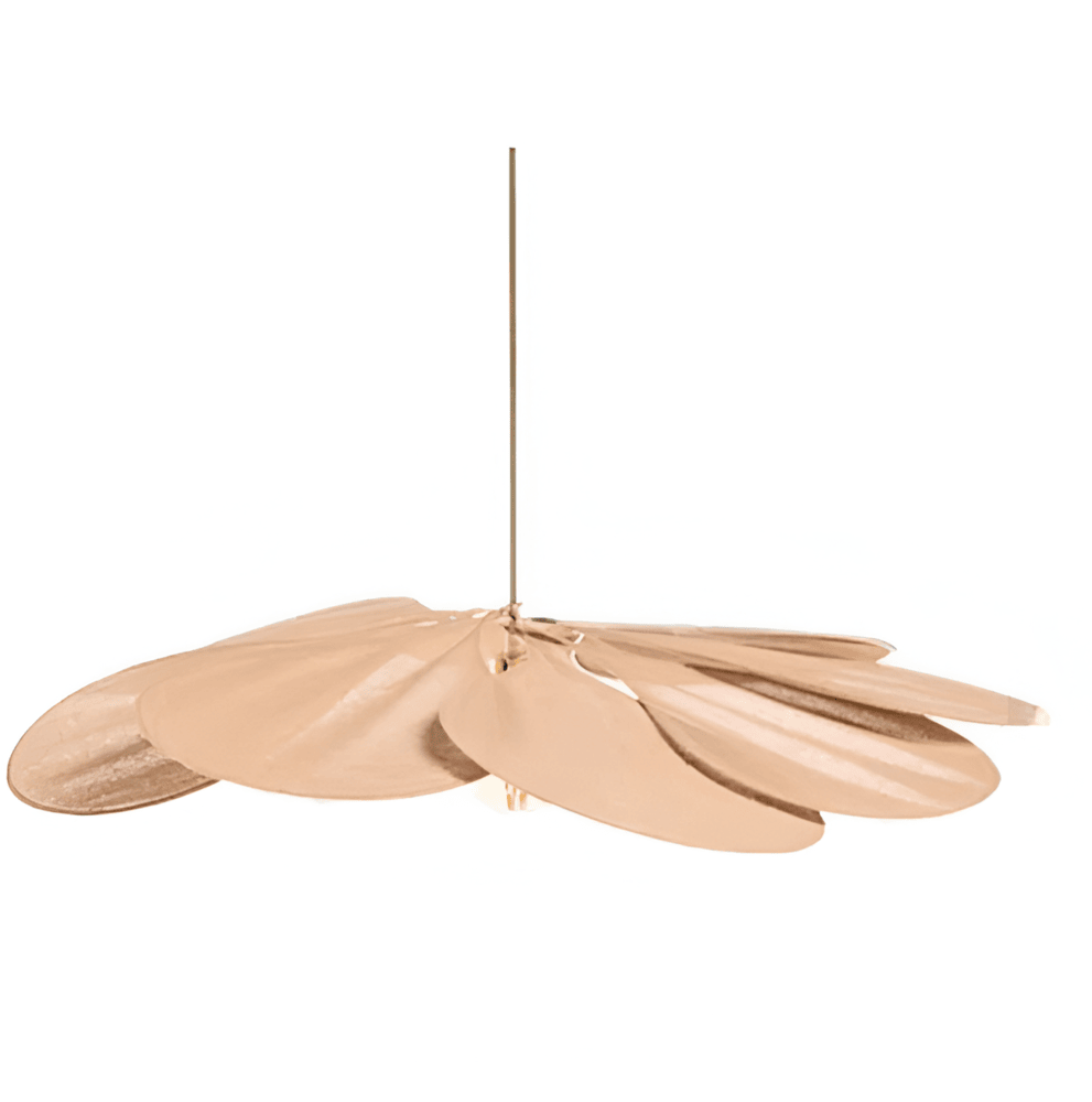 "Vintage taklampa med blommigt tyg, ger elegant och retro atmosfär, passar olika inredningsstilar och rum."