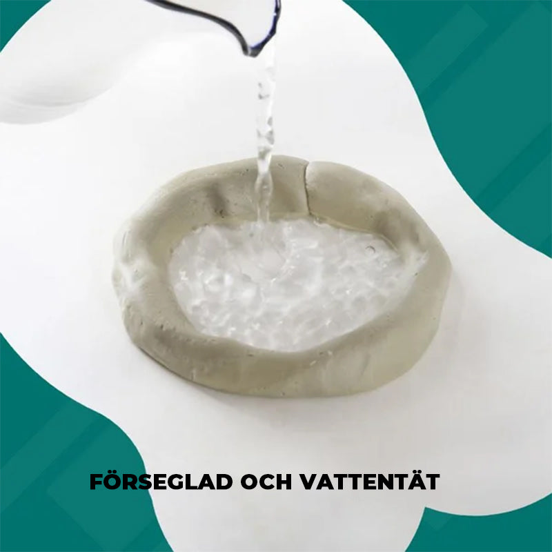 "Vit vattentät tätningsmastik för hemreparation, idealisk för att fylla hål och sprickor på olika ytor som tak och väggar."